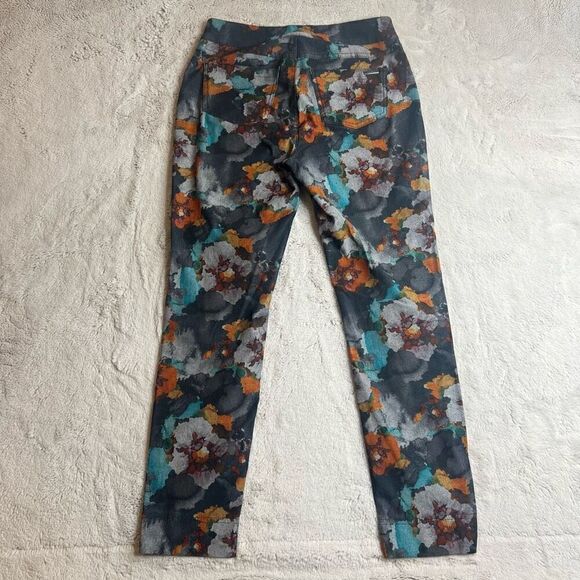 Joseph Ribkoff Pants Womens Size 8 Crop Multicolor Floral Mobwife Stretch Classi - Picture 4 of 11